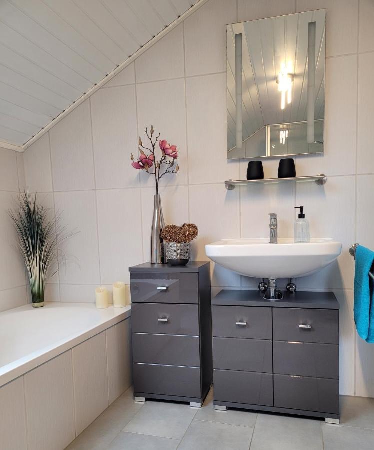 Ferienwohnung Seeglueck Im Oberpfaelzer Seenland 쉬반도르프 인 바이에른 외부 사진